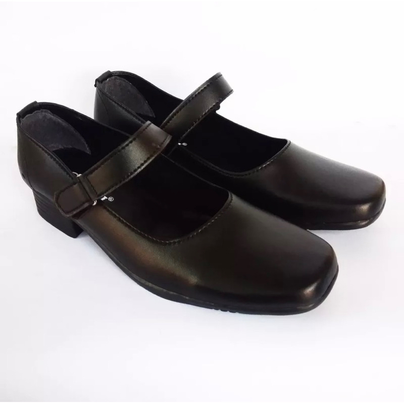 sepatu pantofel/paskibra