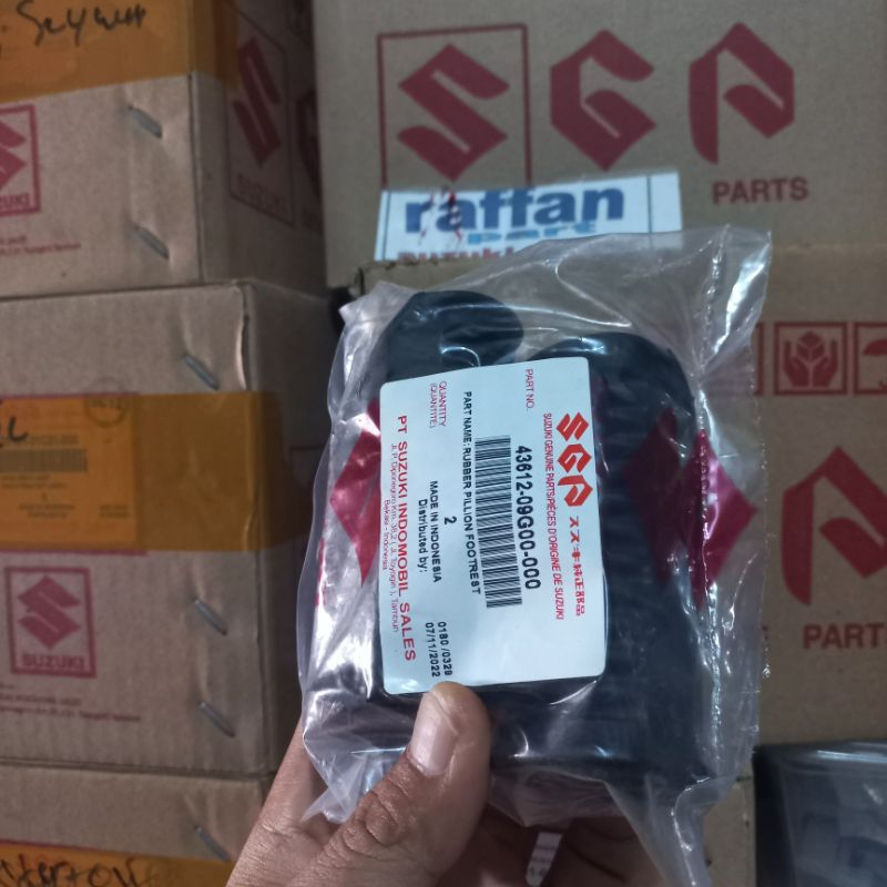 karet footstep belakang kiri kanan suzuki smash shogun 125 R SP FD FL smash