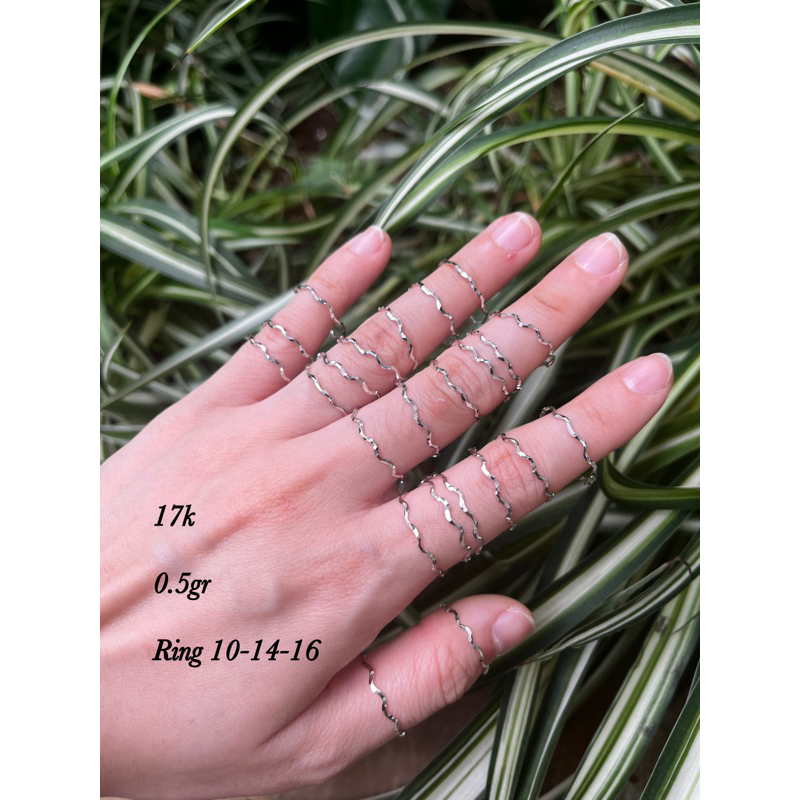 Cincin emas stacking ukiran mas putih 17k