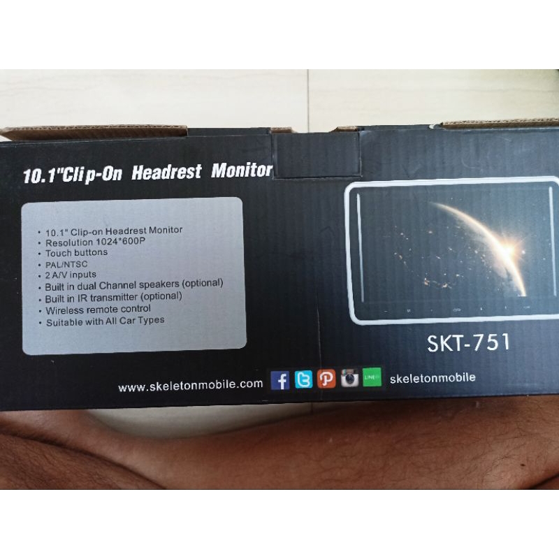 Car Headrest Monitor - Clip On Headrest Monitor - Monitor Clip On - 10 inch Skeleton SKT-751