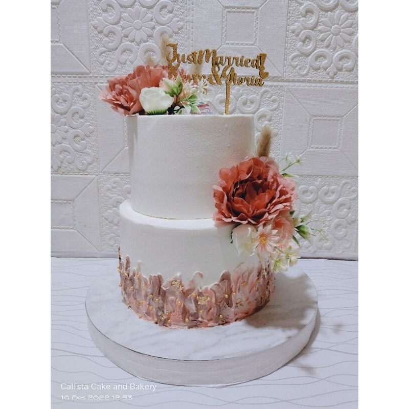Simple 2 tier Wedding cake/Cake Ultah Cantik