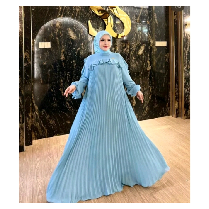 Gamis plisket ceruti shellasaukia rumbai