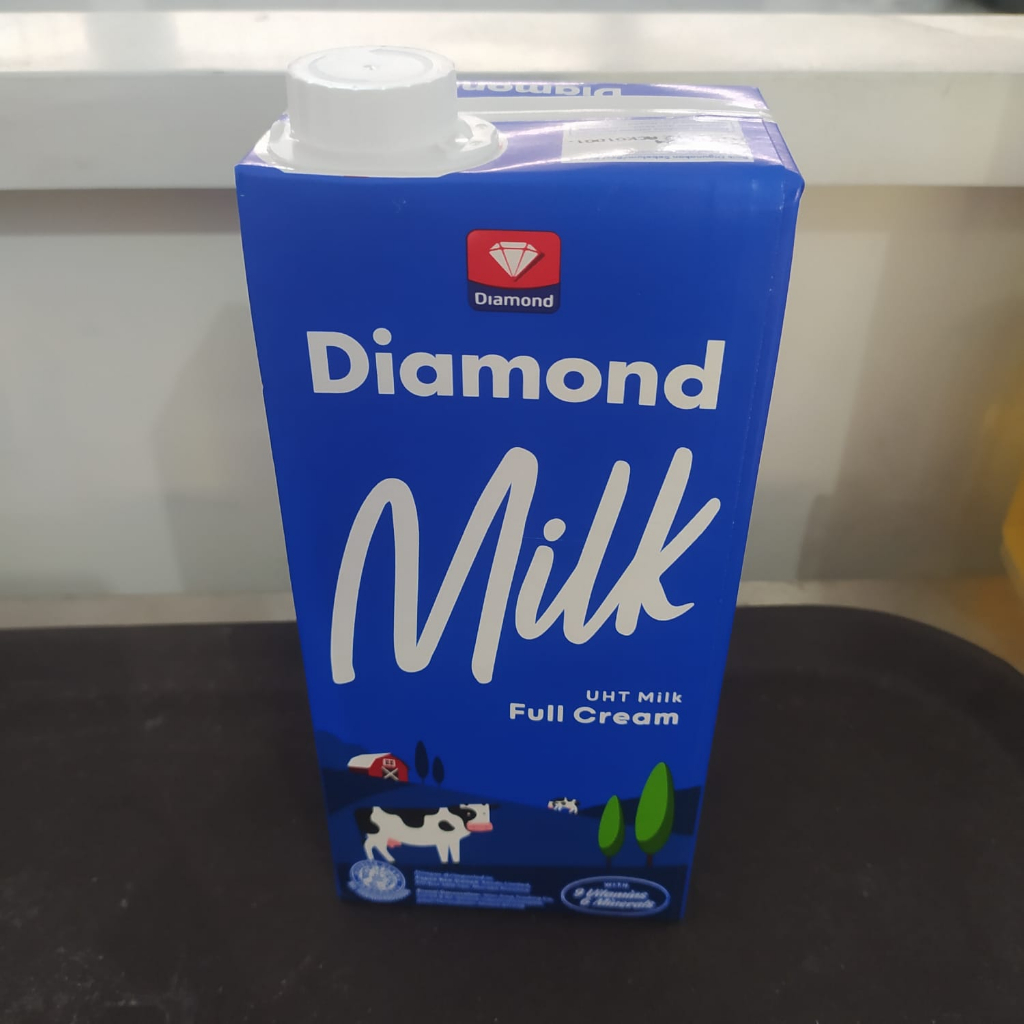 

susu UHT full cream Diamond 1 liter