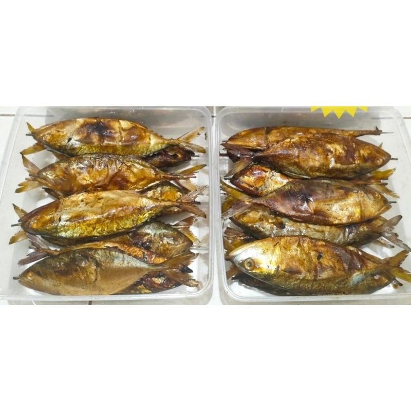 

Ikan Asap Medai / kembung 25rb dapat 10 biji murah meriah