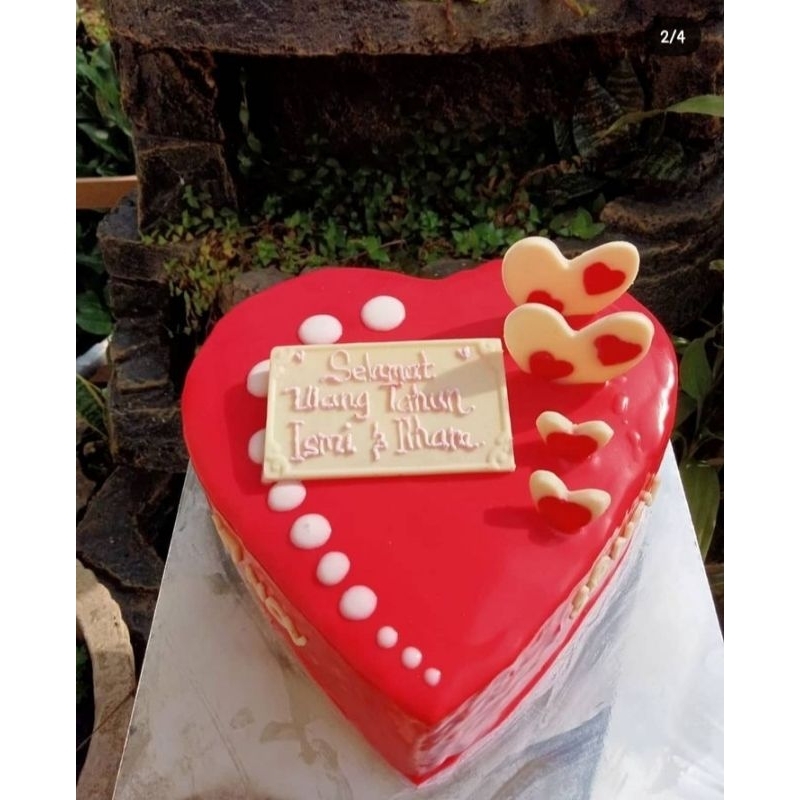 

cake ultah hati glaze