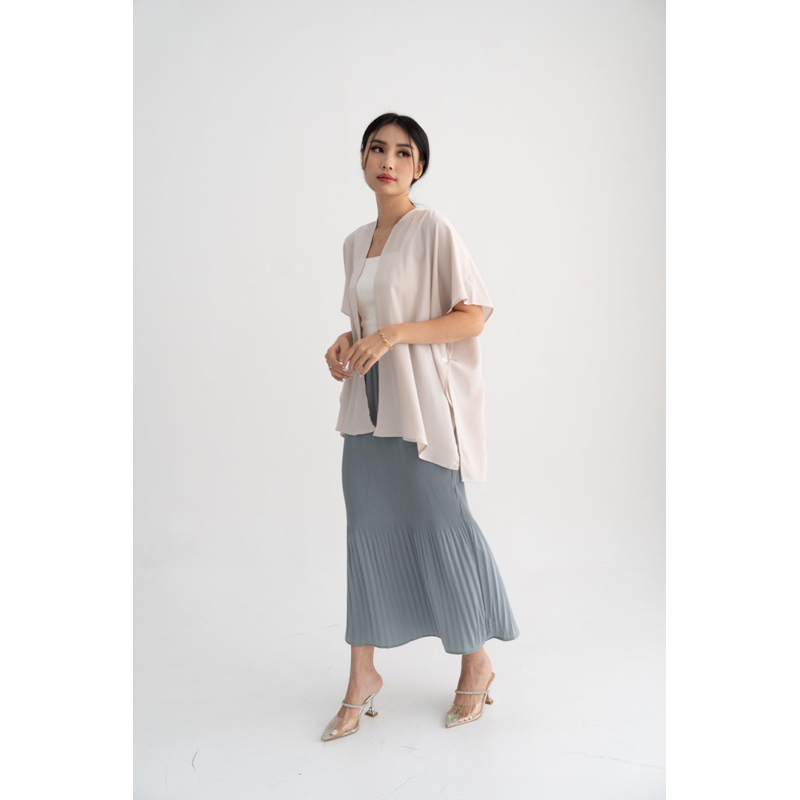 IWEARGRACIE - GAEL OVERSIZE OUTER / OUTER WANITA / ATASAN WANITA / OUTER SHORT SLEEVE