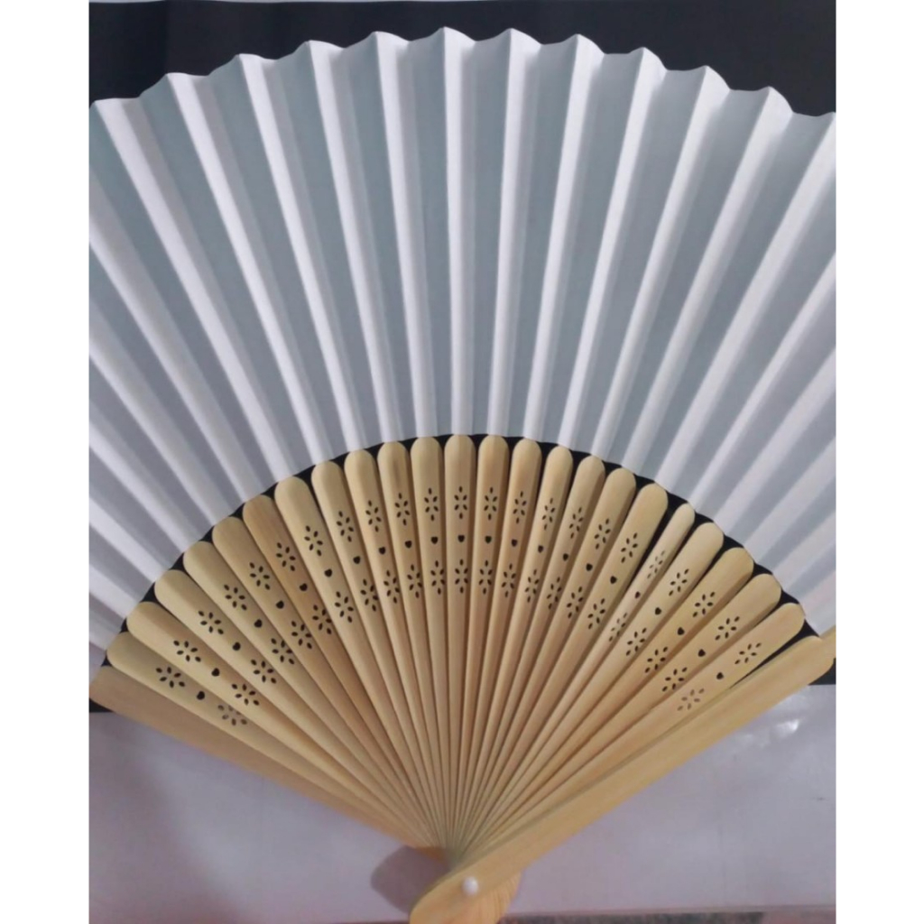 

V-TEC Kipas Kertas Putih Type KKP-21