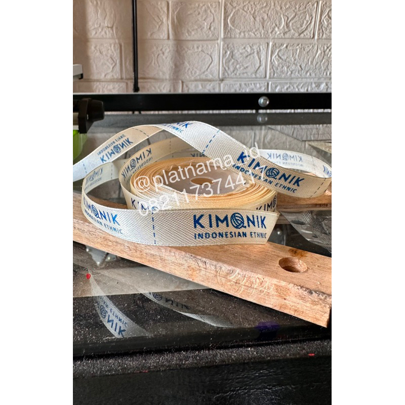 

Label baju / label satin / label custom