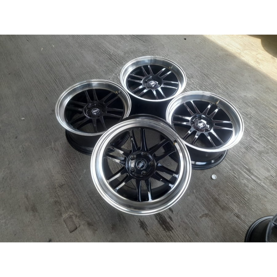 Velg Bekas Ring 18 HSR BOROKO BLY01 COCOK Untuk Mobil Innova Reborn Civic Accord