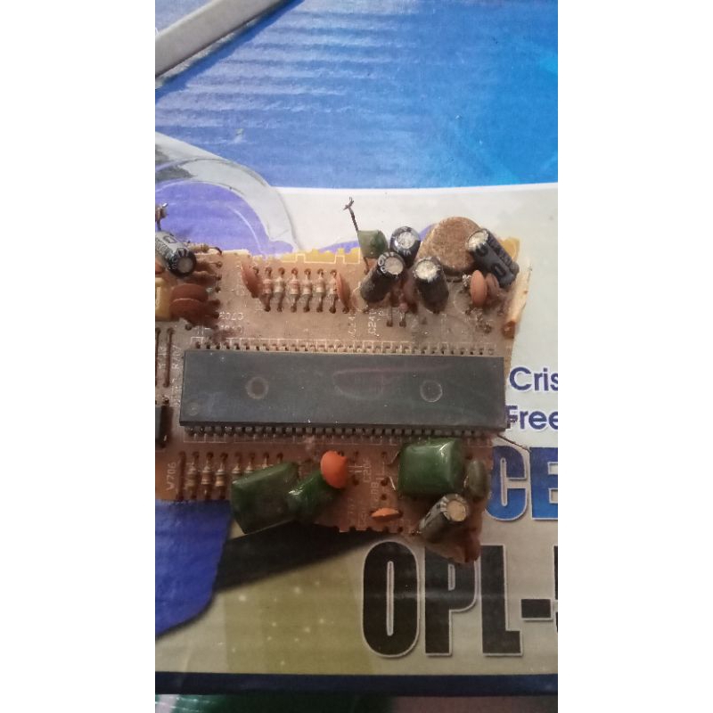 ic R2J10190HA bekas normal