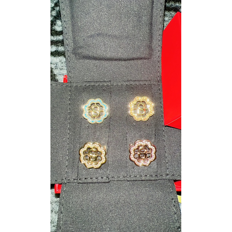 New Brooch Buttonscarves Chupa Chups Daisy Petite