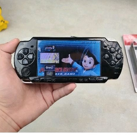 PSP 2005 Slim Bekas