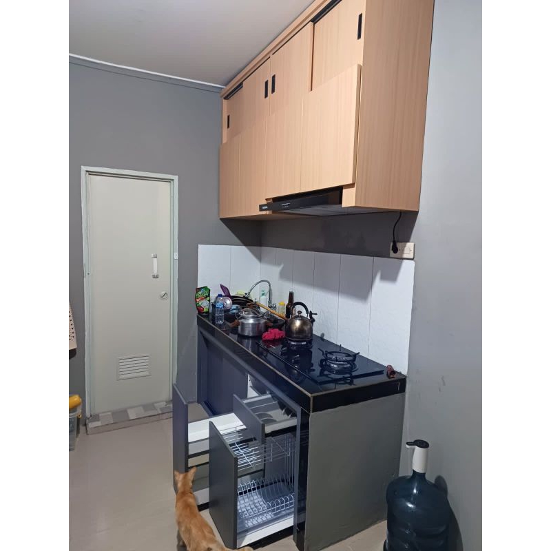 Kitchen set / interior dapur / lemari dapur