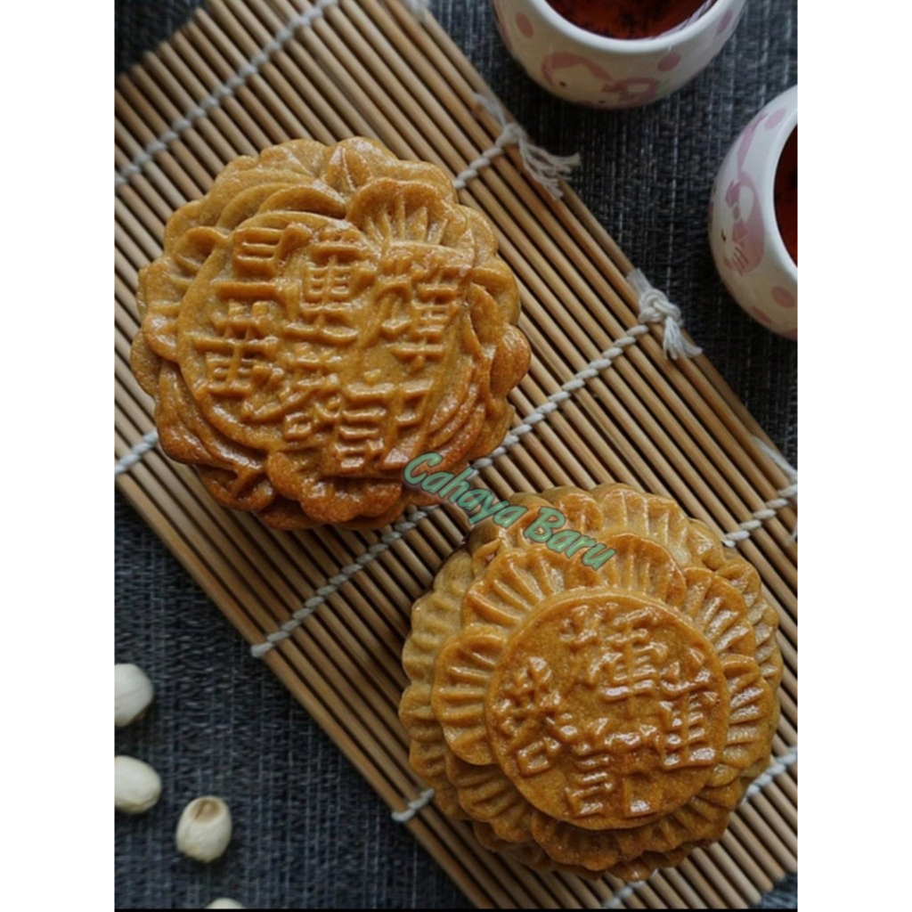 MOONCAKE / KUE BULAN MERK VICKY DUREN