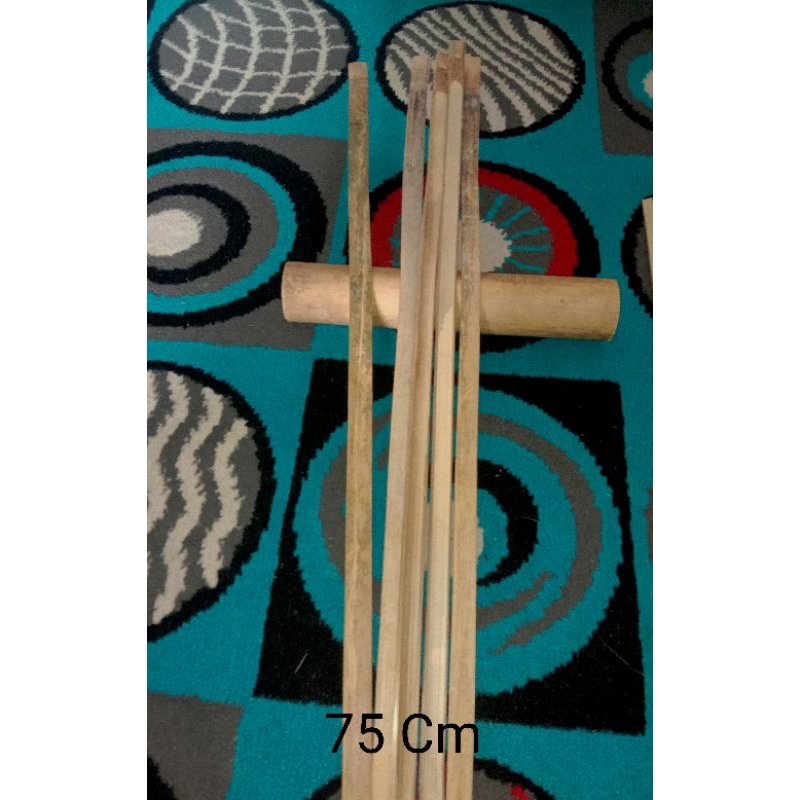 Ajir Bambu/Untuk Penyangga Tanaman/Ajir Bambu tua.