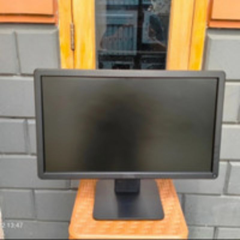 monitor lcd 19in untuk pelengkap pc game