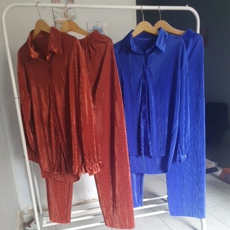 One Set Plisket Premium import BKK