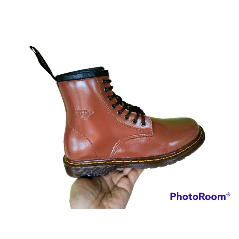 SEPATU BOOTS PRIA DOCMART KASUAL TINGGI 8 HOLE PRIA  HADE UK 36-45