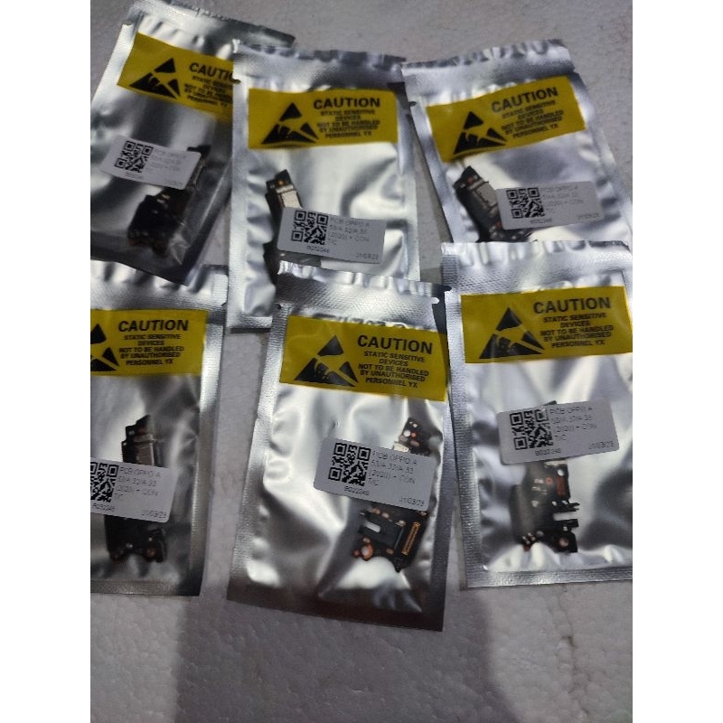 PCB+CONNEKTOR CAS OPPO A53/A32/A33 2020~NADA SPAREPART HP BOJONEGORO
