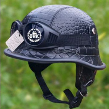 HELM RETRO MILENIAL CRAZY NAZI CROCODAEL KOMBINAZI KACAMATA RETRO/HELM/HELM MOTIF CROCODIEL/HELM JAD