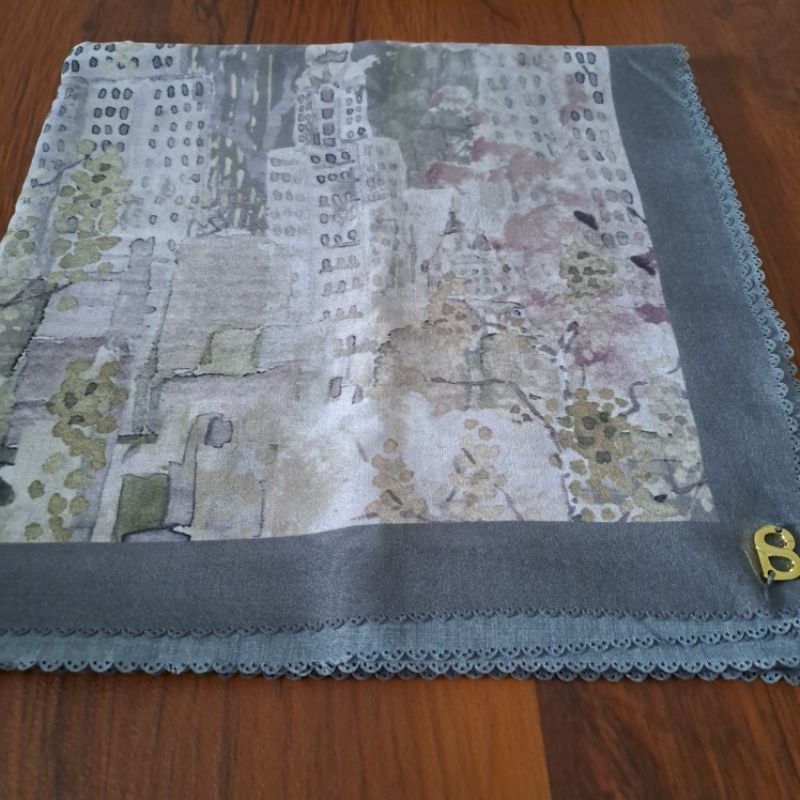 preloved new york 1 olive buttonscarves