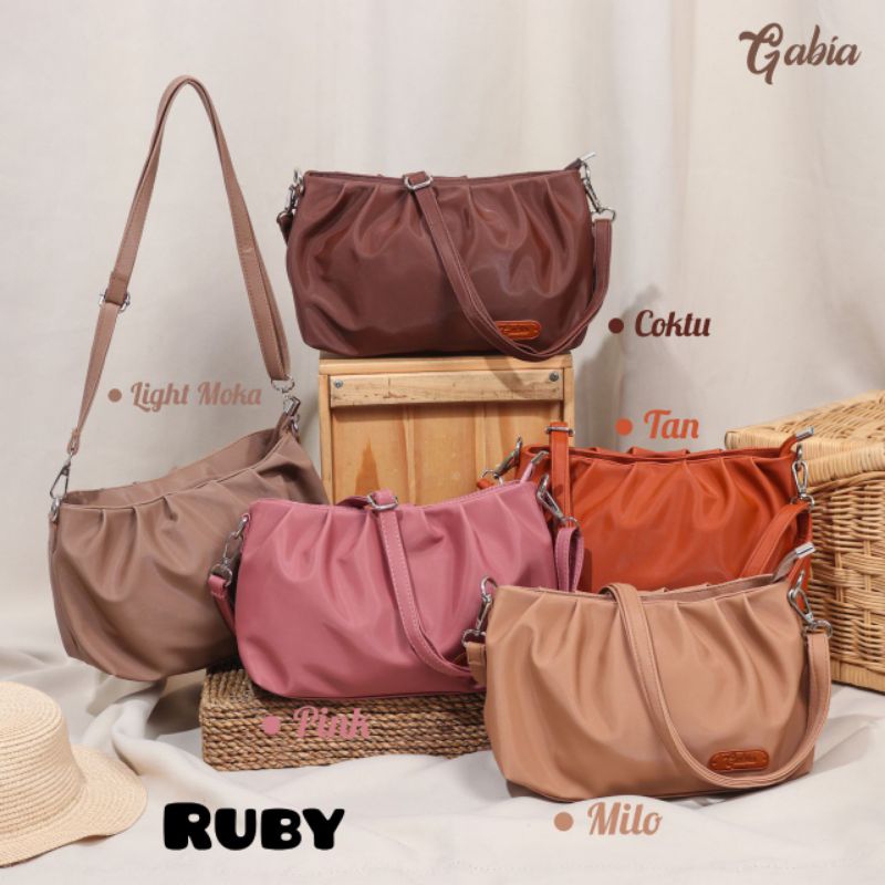 RUBY SLINGBAG CHOCOLY BY GABIA