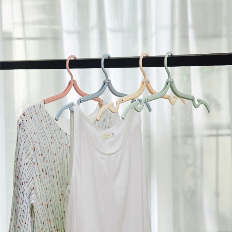 Gantungan Baju Lipat Portable Travelling Gantungan Baju Kaos Kaki Lipat Serbaguna Hanger Lipat Magic Portable Travel Gantungan Jemuran Hanger Pakaian Dalam