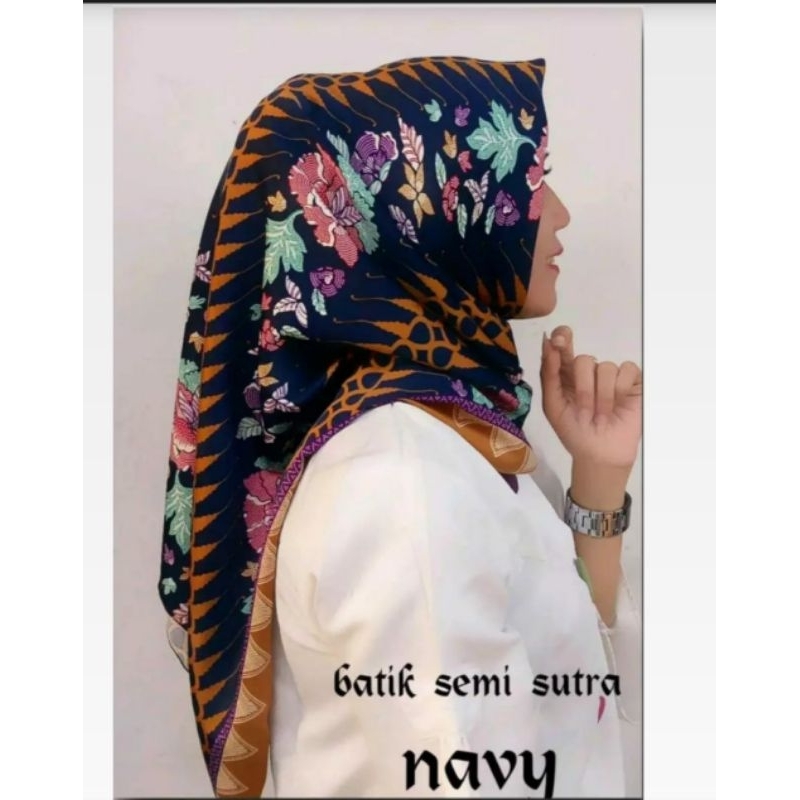Hijab Segi Empat Vunny Kerudung Batik Sutera Wanita