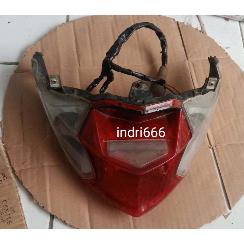 reflektor lampu stop Beat fi 2012-2015 original dan istimewa.