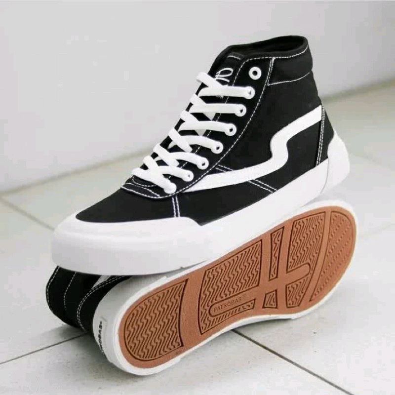 Sepatu Patrobas Ivan Black White Low &amp; High Original