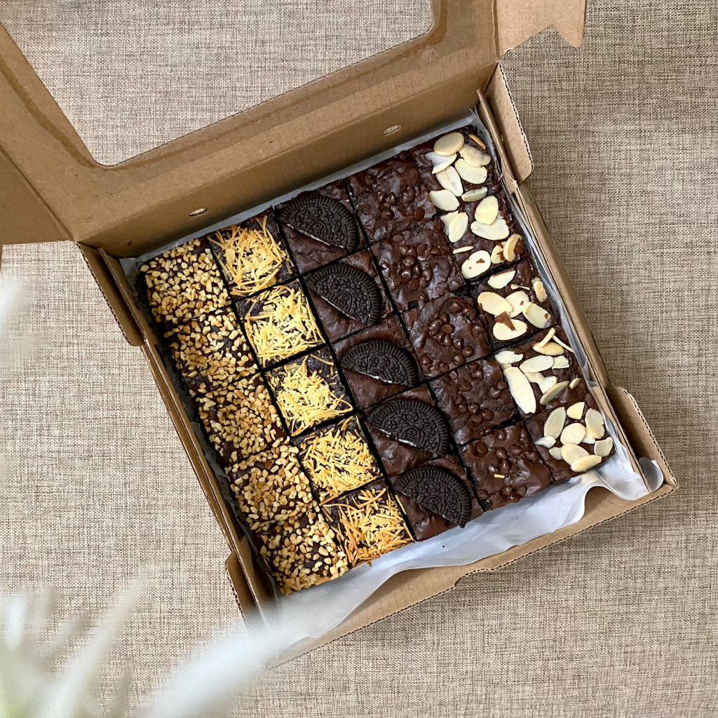 

Fudgy Brownies Mix Topping Size Big