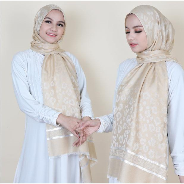 Pashmina Silk Premium Jilbab Pashmina Silk Kerudung Pashmina silk Import Leopard BLINK
