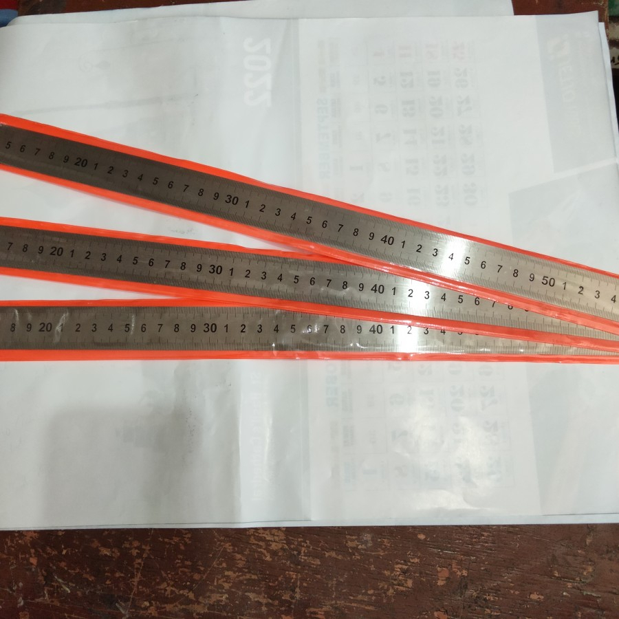 

penggaris besi 60 cm