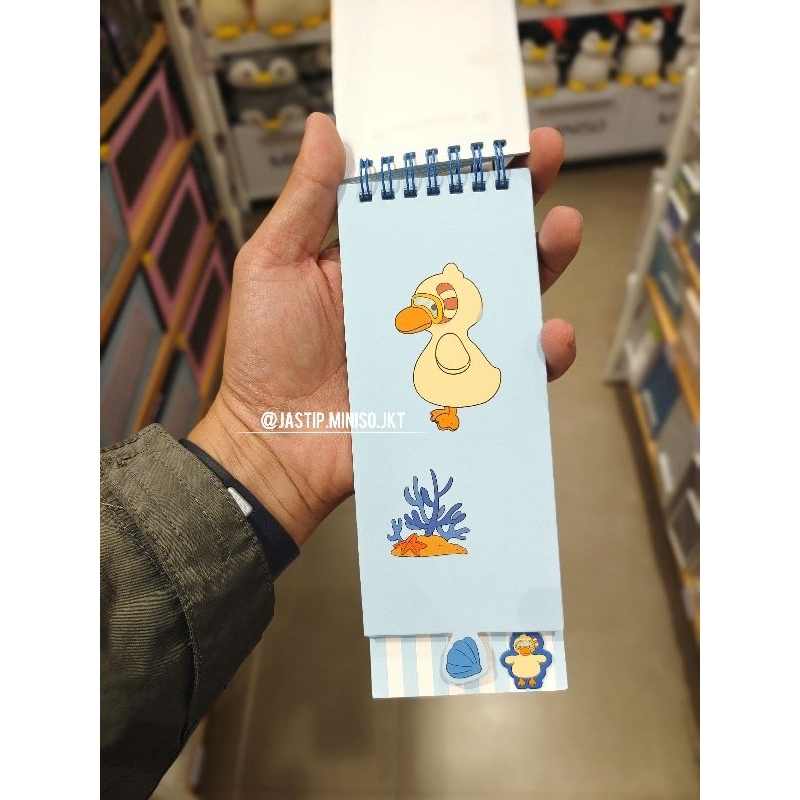 

MINISO Memo Book Wirebound DIVING DUCK 80 Sheets RB9