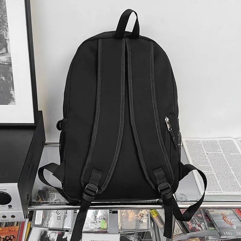 Tas Ransel Backpack Pria Wanita Fashion Bahan kanvas Tas Sekolah Tas Punggung Pria Kekinian Terbaru Free 4 Pcs Bros
