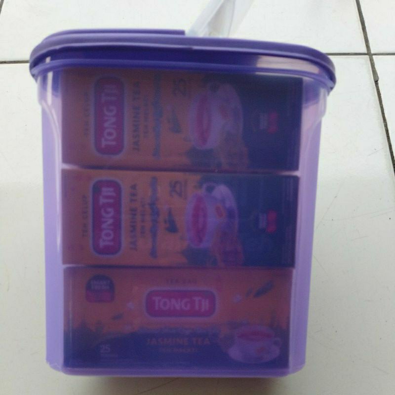 

TEH TONG TJI CELUP BOX ISI 25 PCS (3 PCS FREE CONTAINER CANTIK)