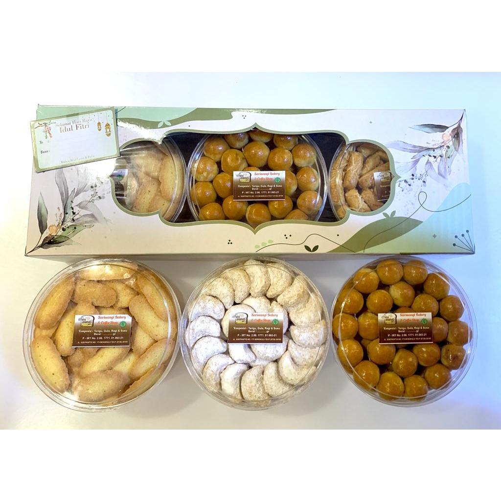 

Hampers box motif isi 3