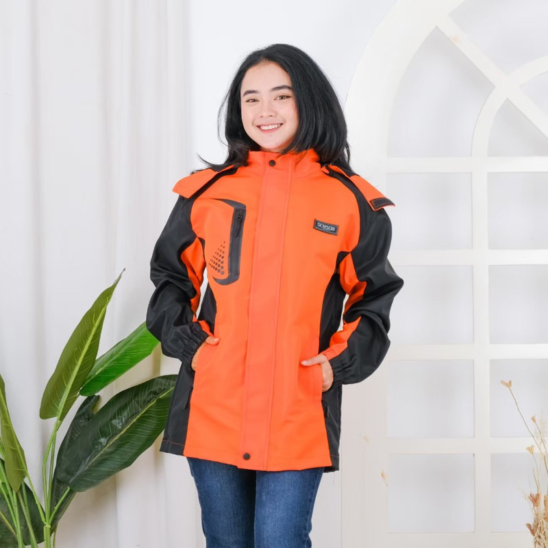 Jaket Anti Air Wanita Waterproof Sensor