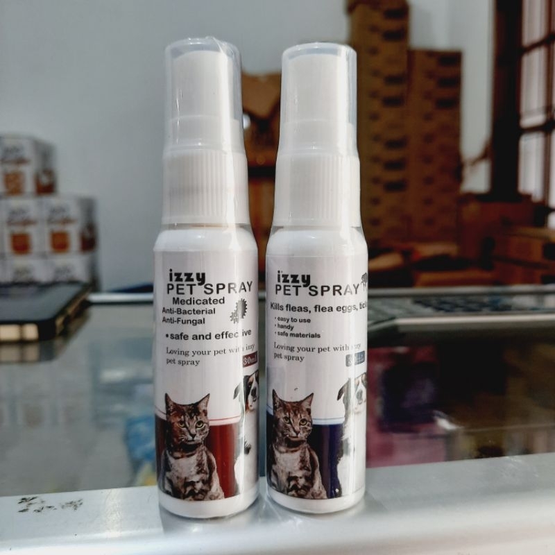 izzy pet spray 30ml medicated bakterial &amp; fungal / flea and tick