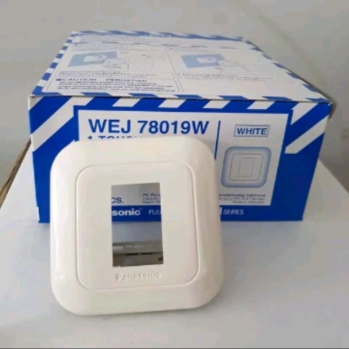 Panasonic WEJ 78019 WEJ78019 Frame Plat Saklar 1 Gang 1 Device Putih