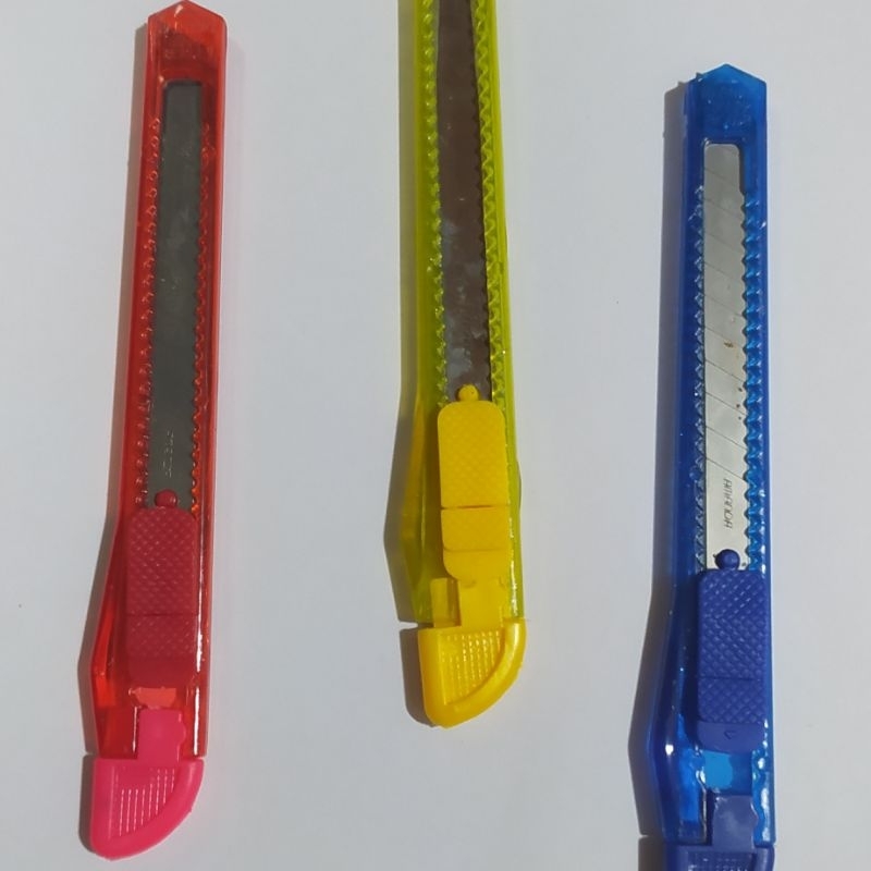 Pisau Akrilik - Acrylic Cutter Knife - Pisau Cutter  Bening Warna kecil