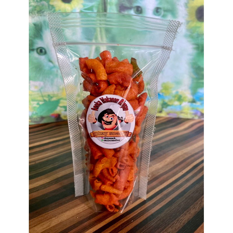 

Snack Makaroni / Makaroni Pedas / Makaroni Pipa Bantet/ Makaroni Pedas Daun Jeruk Kurleb 40Gram