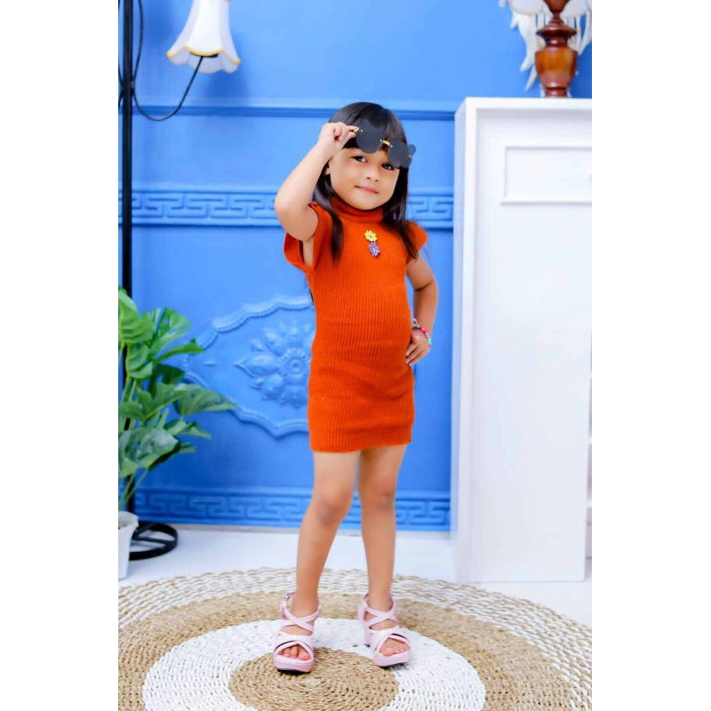 DRESS RAJUT BUNGA ANAK