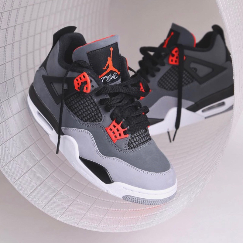 Air Jordan 4 Infrared
