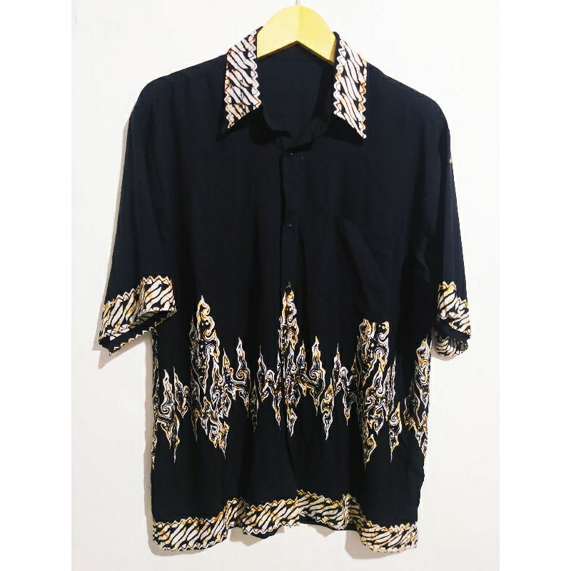 kemeja batik pria motif api hitam