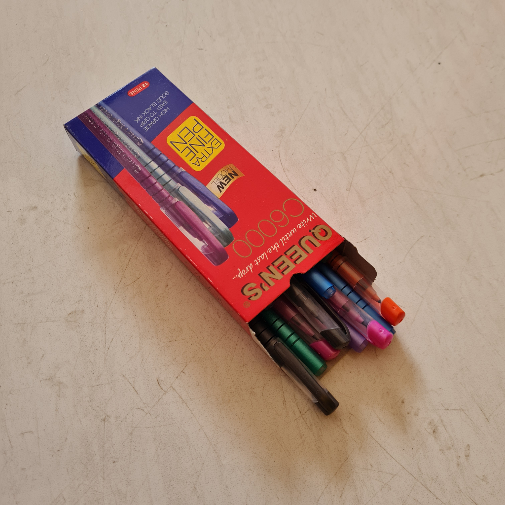 

Bolpen / Pulpen QUEENS C6000 Hitam | per pcs