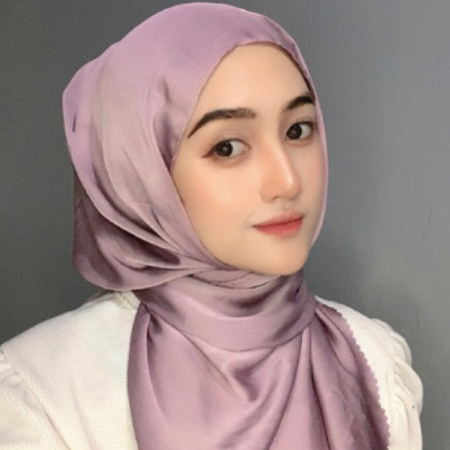 HIJAB JILBAB KERUDUNG PASHMINA SILK CRADENZIA