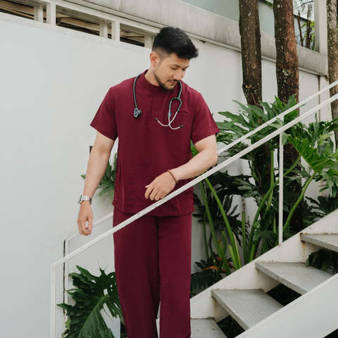 Baju Jaga MANDARIN SS - MAROON Scrubs Theatre Blues First Line Lengan Pendek