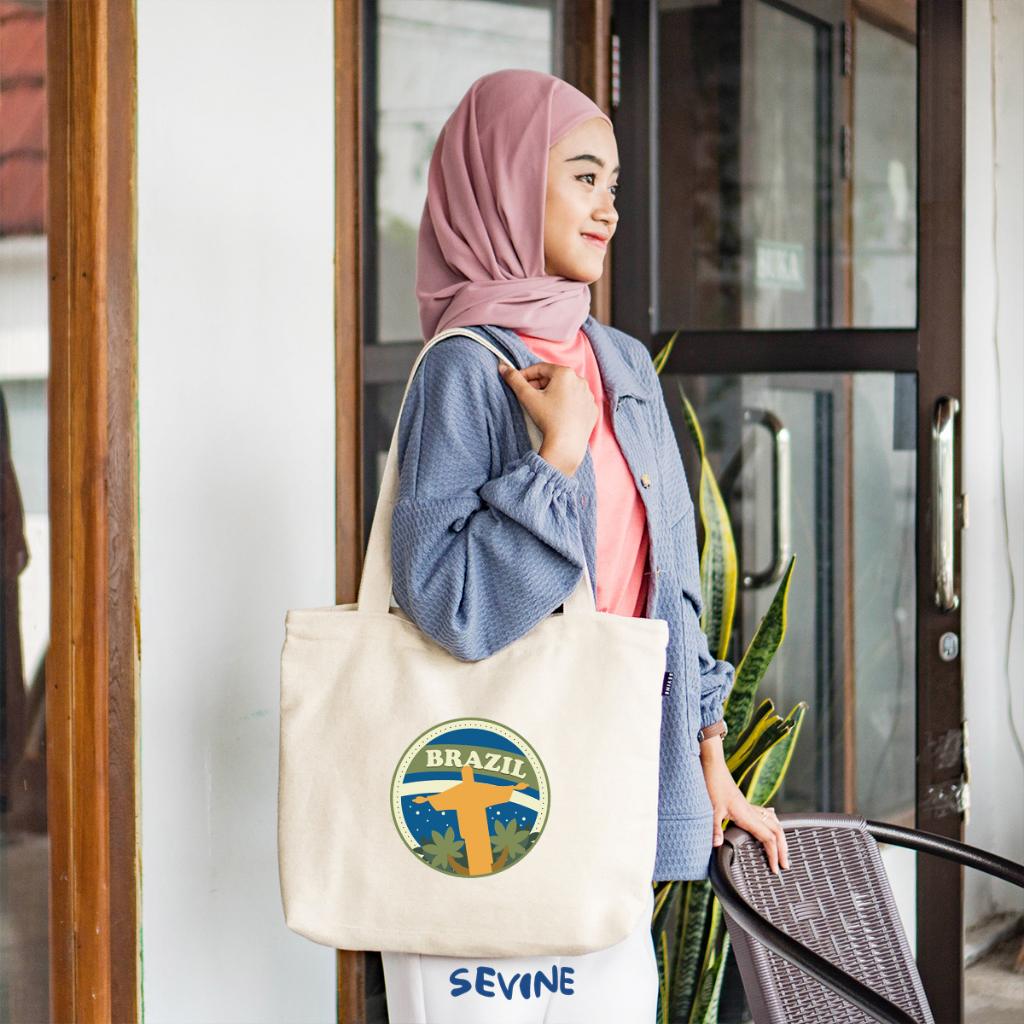 Sevine Tote Bag Kanvas Emily Resleting Kantong International Tas Wanita Sekolah Kuliah Fashion Totebag Kerja Aesthetic - JG