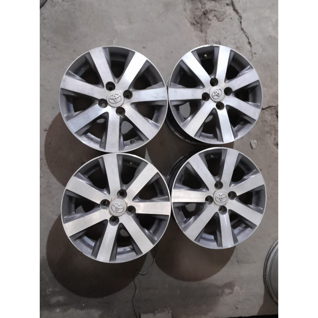 Velg Mobil Bekas Ring 15 STD FREED R15 Lebar 5,5 Lubang 4 ET 45